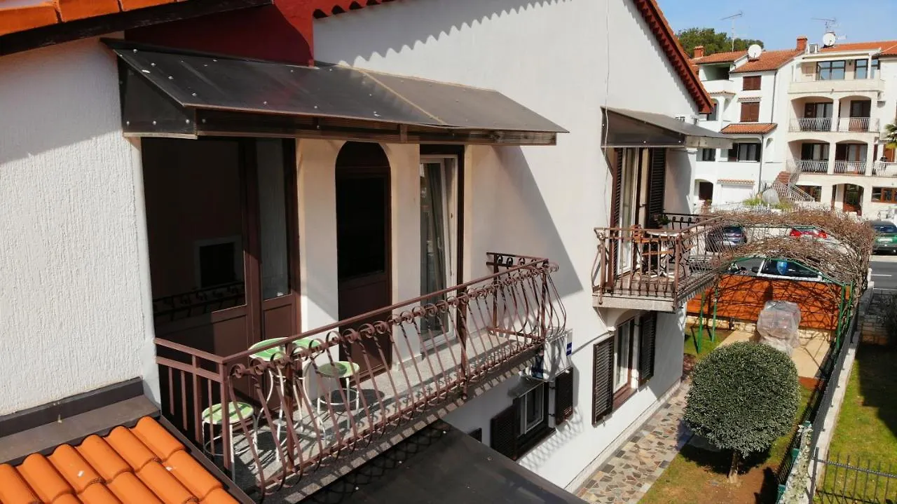 Aurelis Apartments Porec 0*,  Croatia