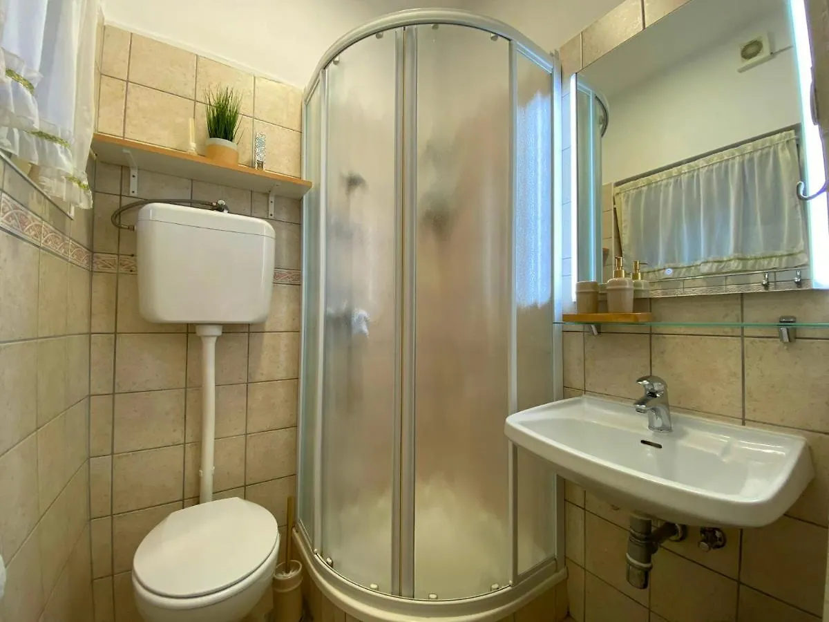 Aurelis Apartments Πόρετς