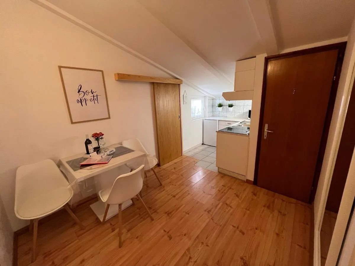 Aurelis Apartments Πόρετς 0*,  Κροατία
