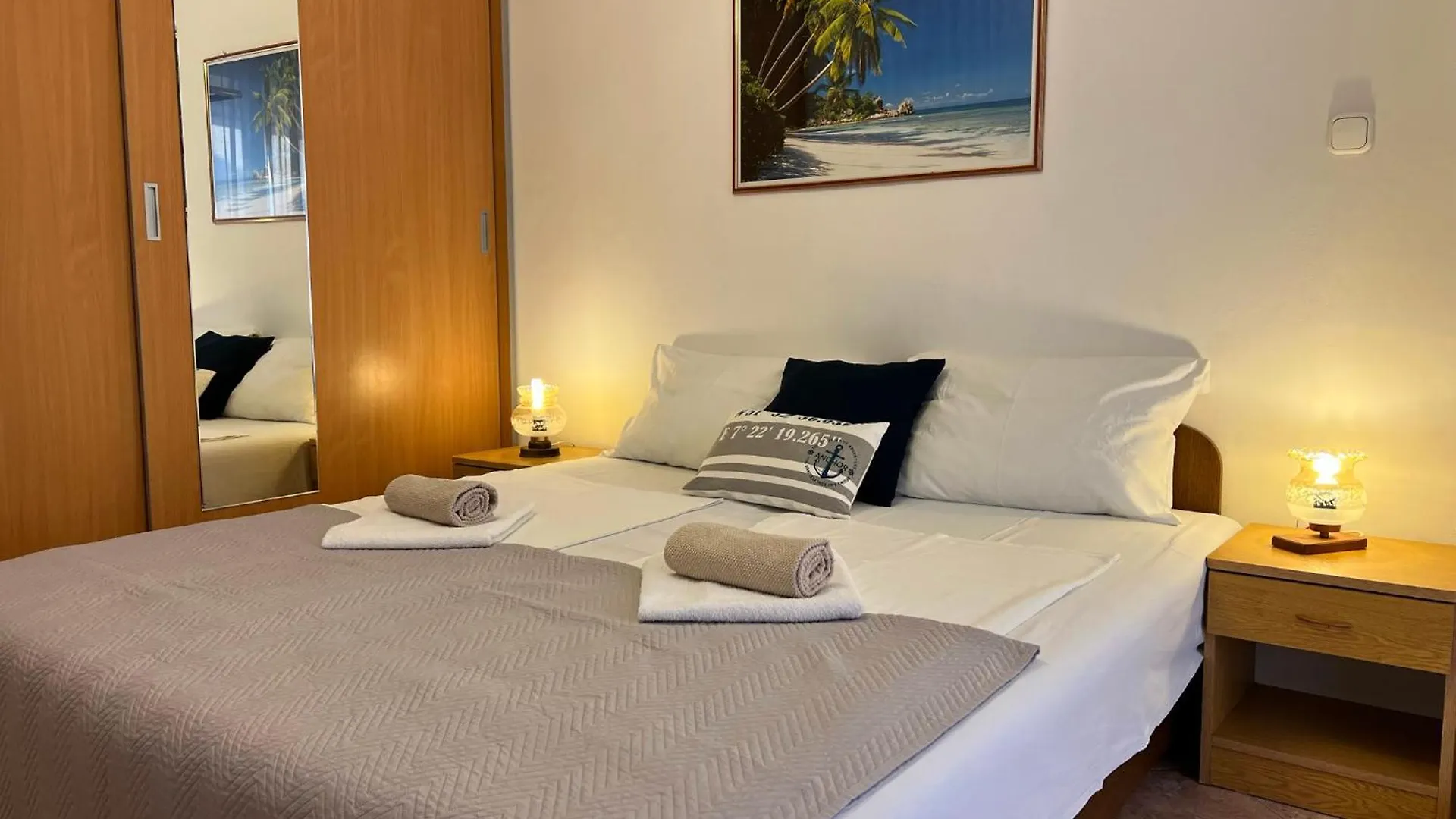 Aurelis Apartments Πόρετς