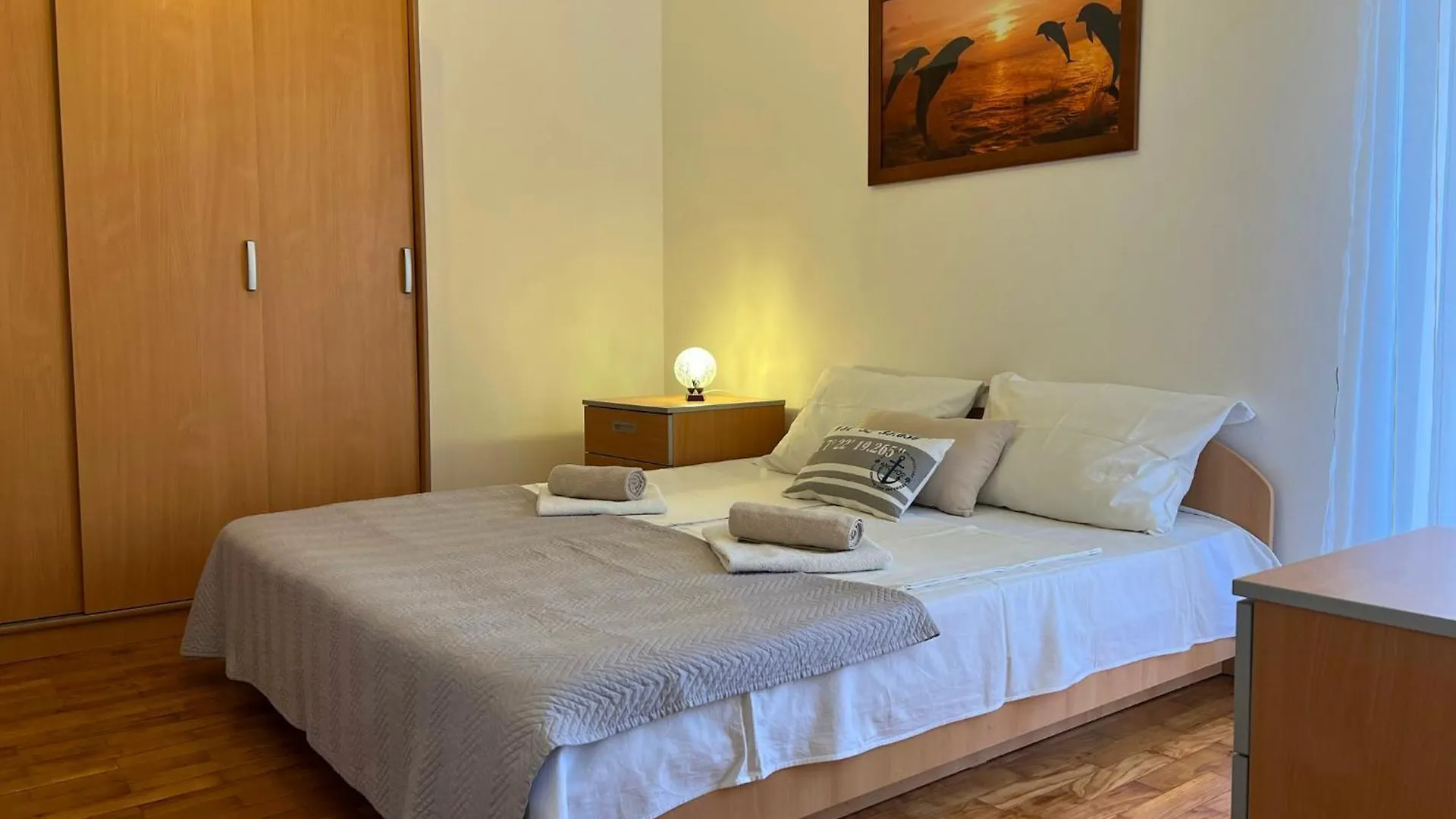 Aurelis Apartments Πόρετς 0*,